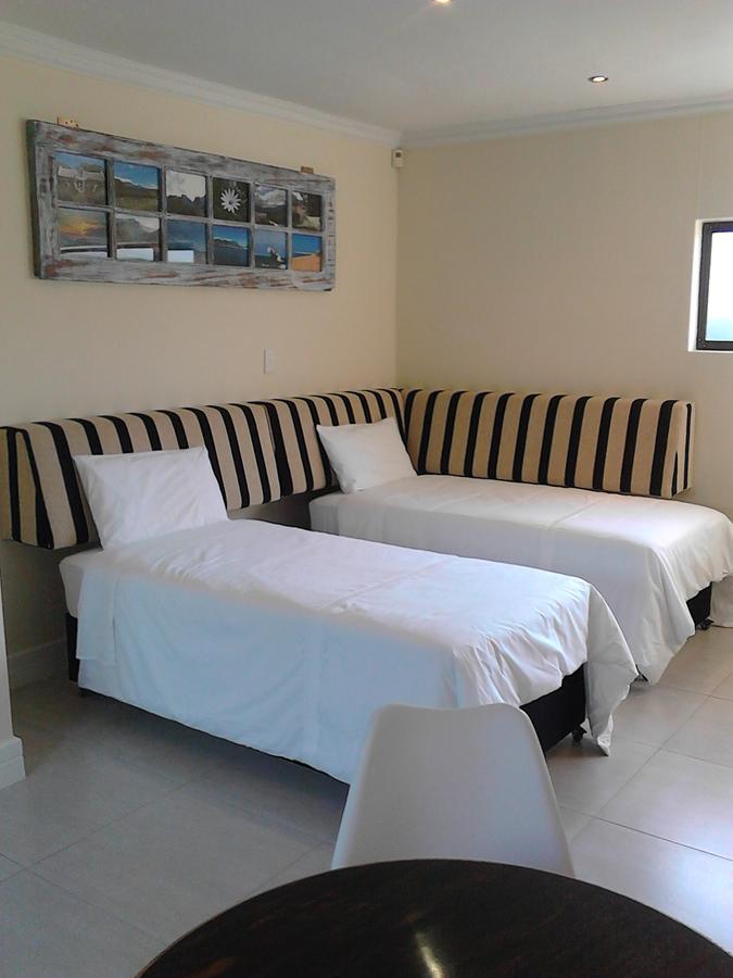 Port House Hotel Bloubergstrand Eksteriør billede