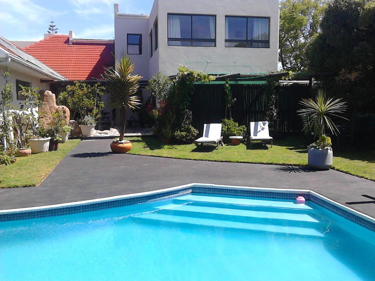 Port House Hotel Bloubergstrand Eksteriør billede